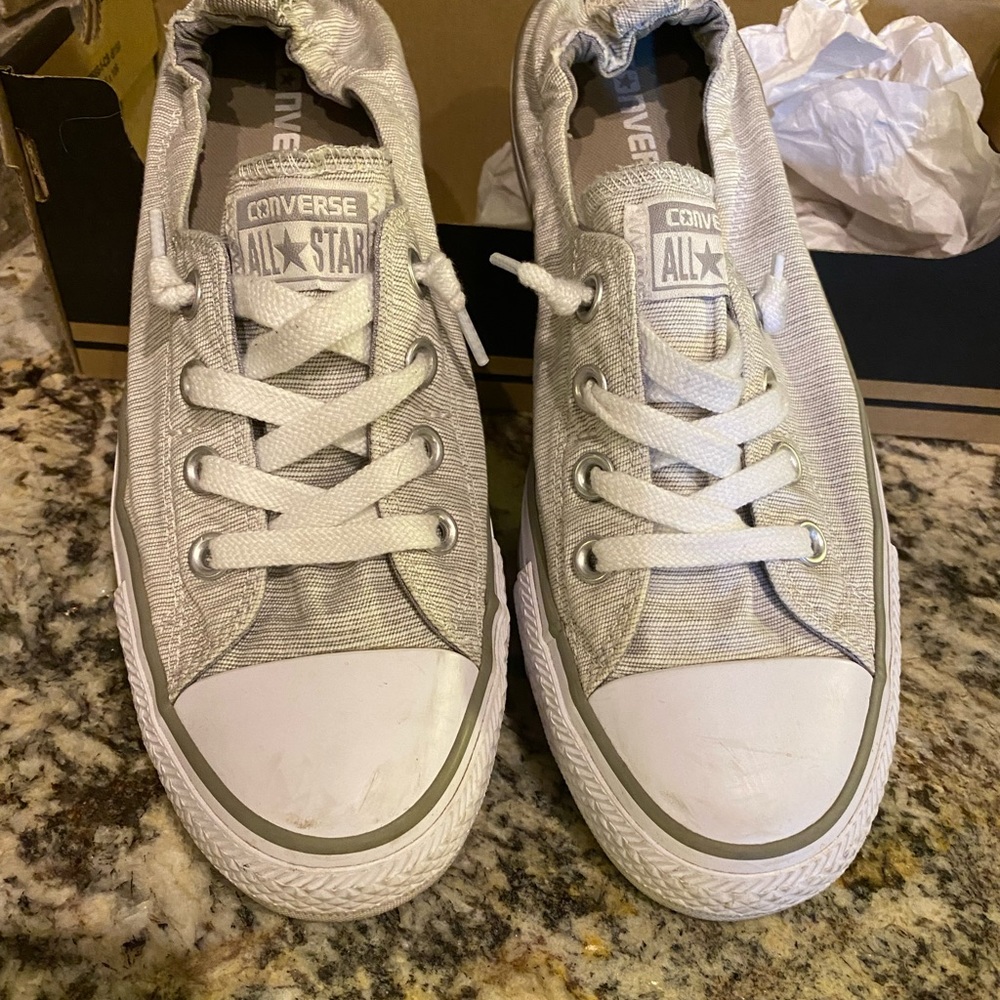 Grey converse all star. Size 9